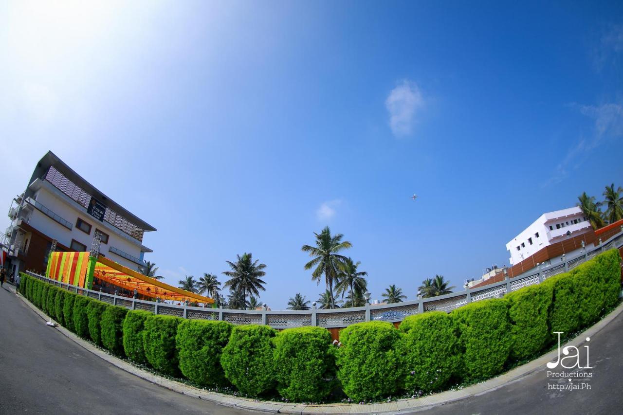 Royal Lotus View Resotel Devanahalli Экстерьер фото